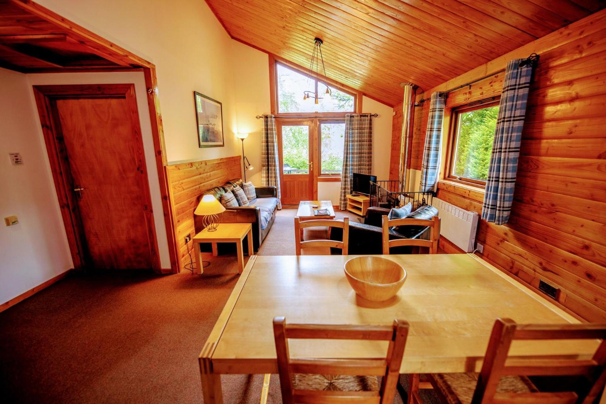 קינקרייג Loch Insh Chalets Ltd מראה חיצוני תמונה