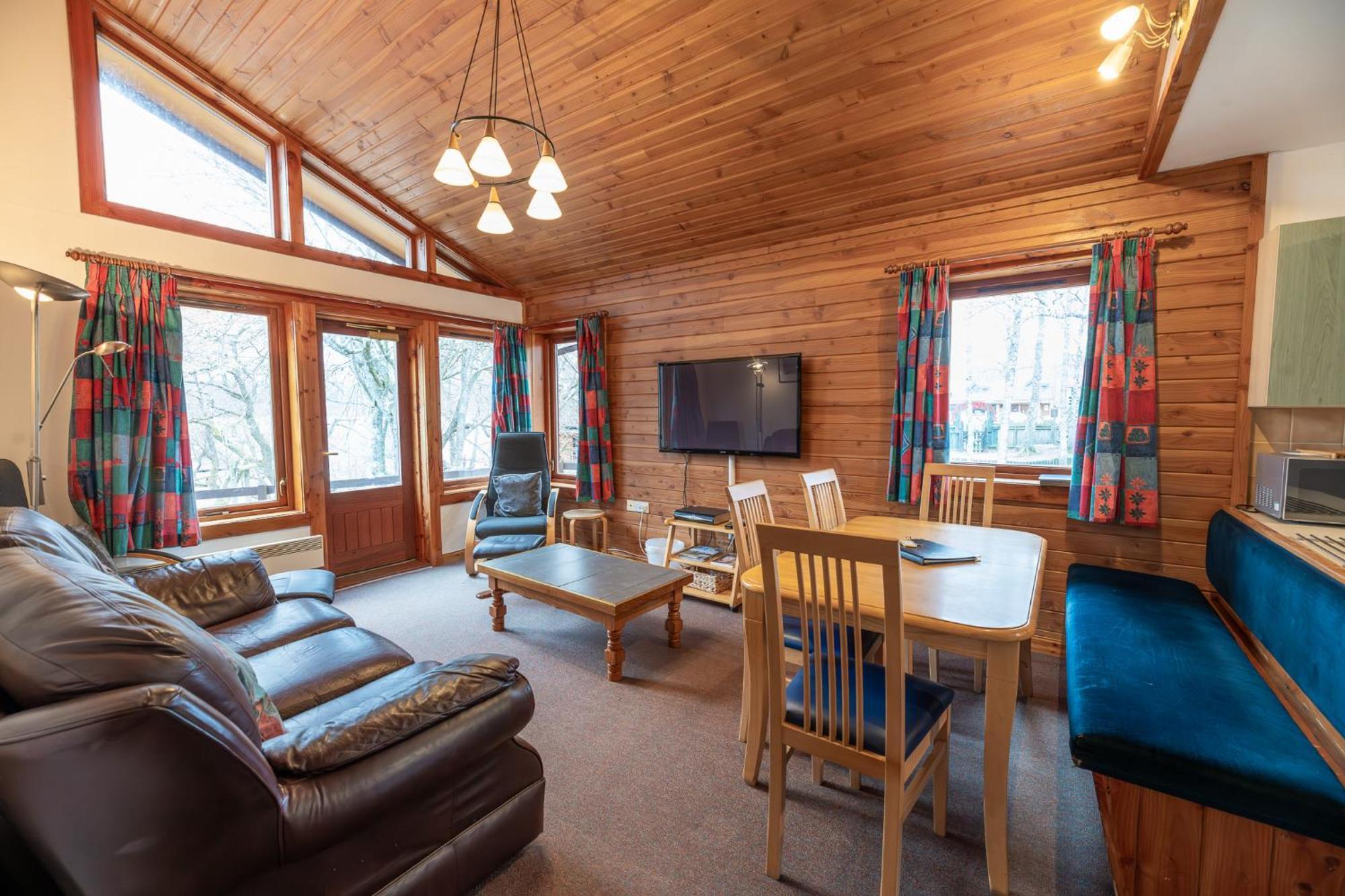 קינקרייג Loch Insh Chalets Ltd מראה חיצוני תמונה