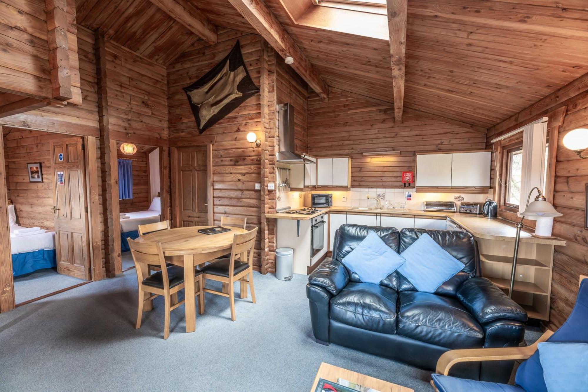קינקרייג Loch Insh Chalets Ltd מראה חיצוני תמונה