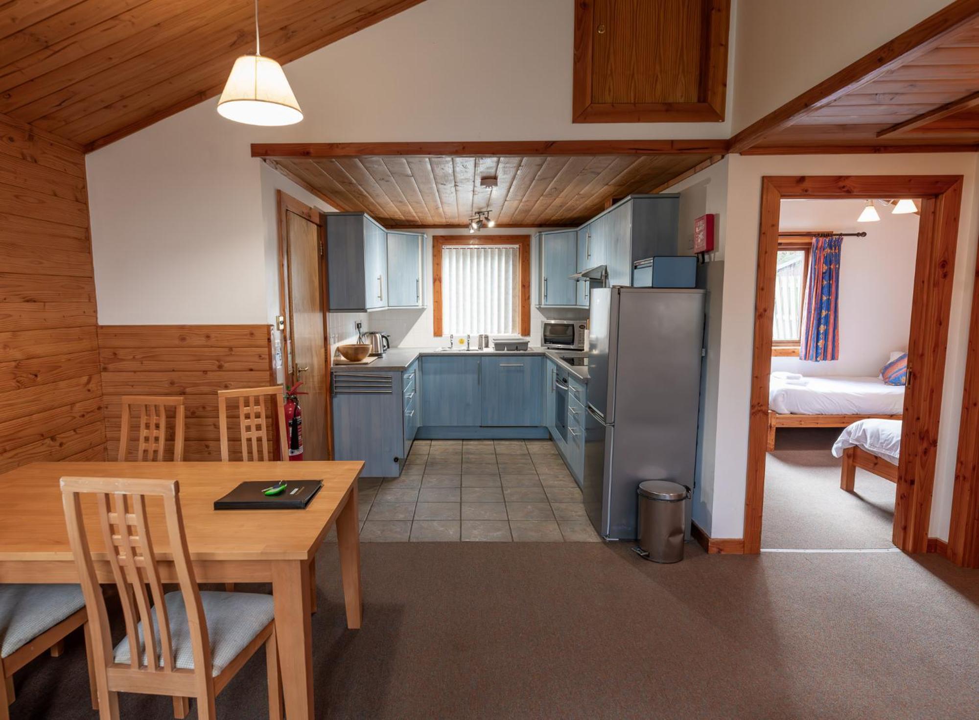 קינקרייג Loch Insh Chalets Ltd חדר תמונה