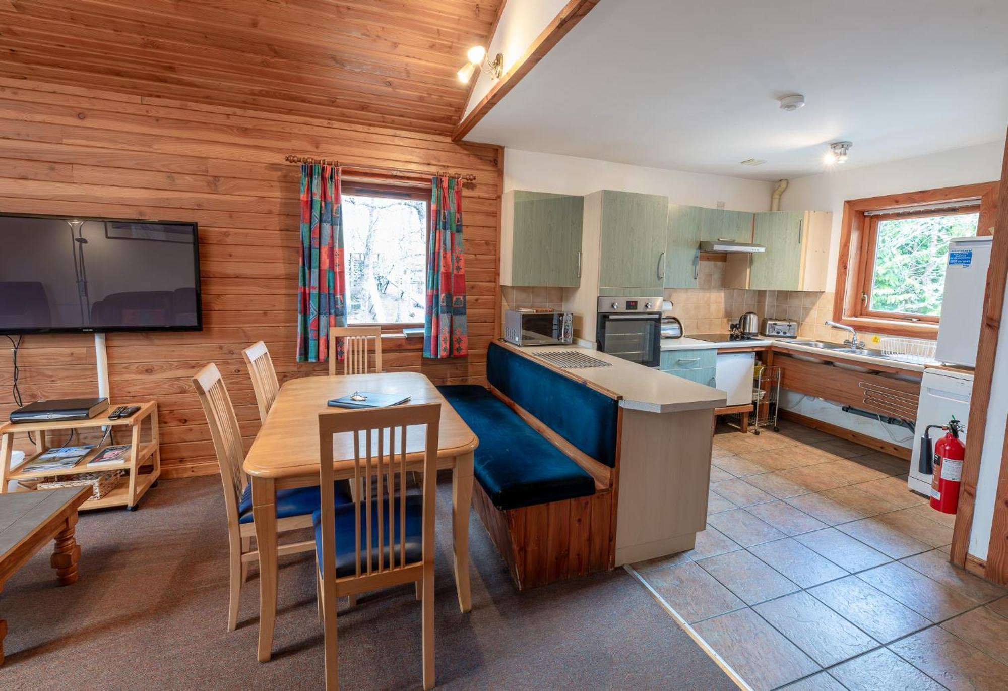קינקרייג Loch Insh Chalets Ltd חדר תמונה